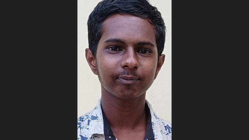 12th standard student commits suicide who scored 494 marks in public exam in theni district vel