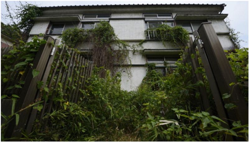 90 lakh vacant homes in japan due to record decline in population