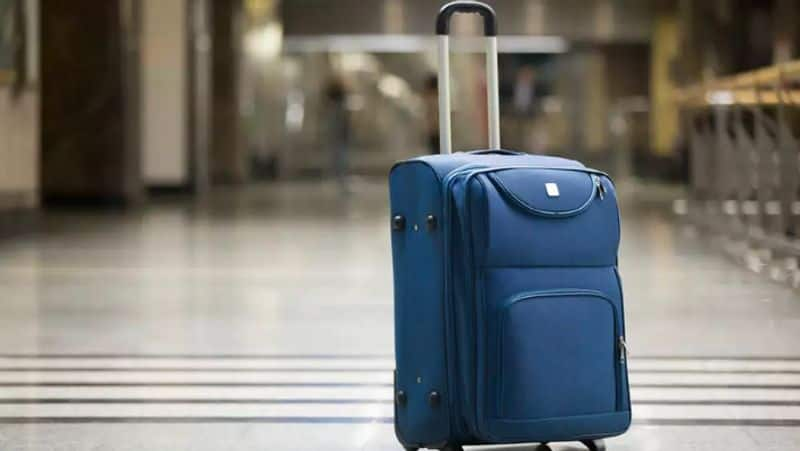 Railway luggage Rules: Carrying large bags on trains or airplanes will now result in a fine-rag