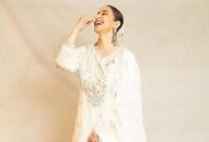 Manisha Koirala latest 8 kurta set zkamn