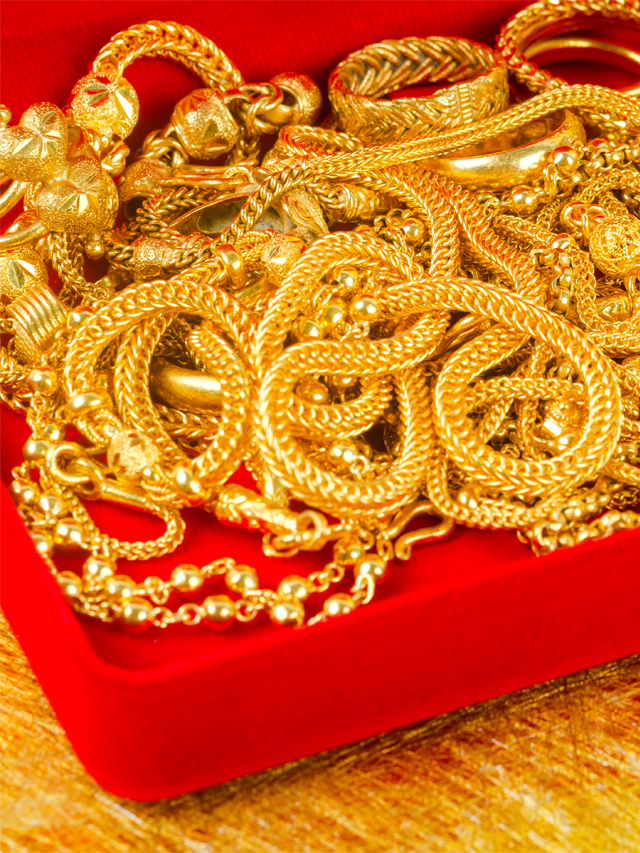 gold price update: Gold price climbs Rs 10 to Rs 72,880, silver rises Rs 100 to Rs 94,100-sak