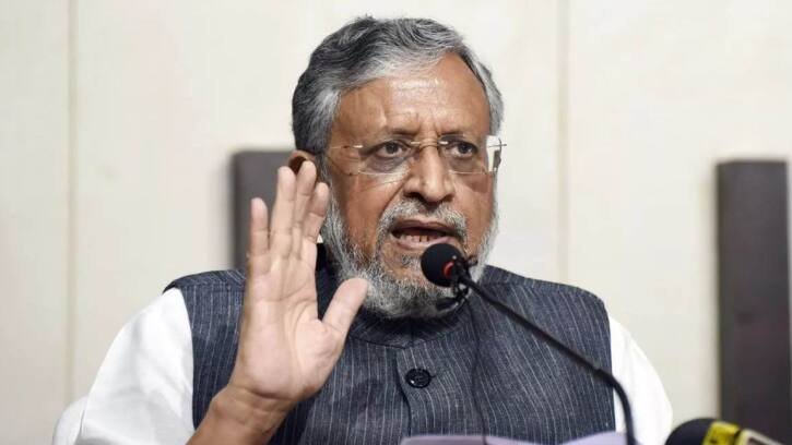 Sushil modi .