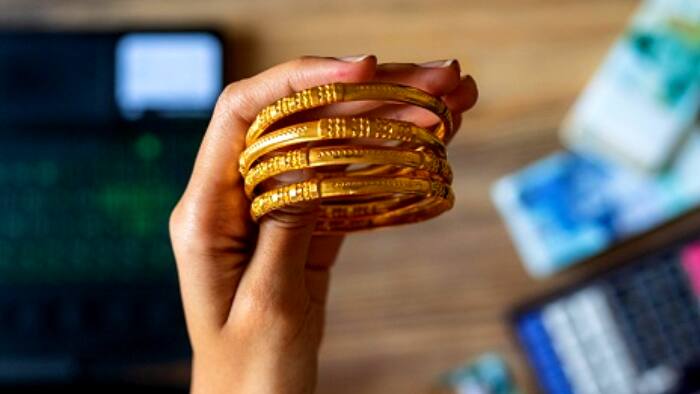 GOLD