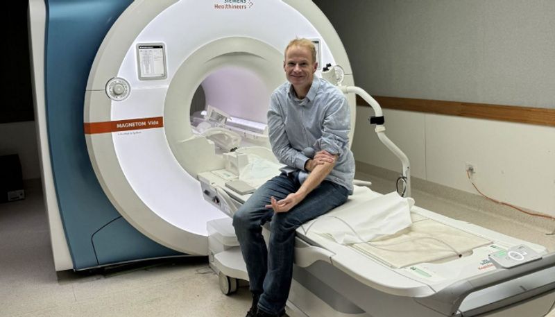 Australian Doctor Claims He Beat Brain Cancer With Own Experimental Research