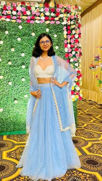 <p>इसके बावजूद स्वाती मालिवाल ने अभी तक FIR नहीं दर्ज कराई है। उनके पूर्व पति ने जहां उनकी जान का खतरा बताया है, वहीं उनकी चुप्पी से तमाम सवाल उठने लगे हैं।</p>

<p> </p>
