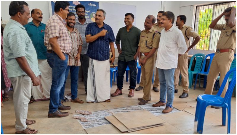  The tiles in the Kozhikode classroom exploded with a loud noise