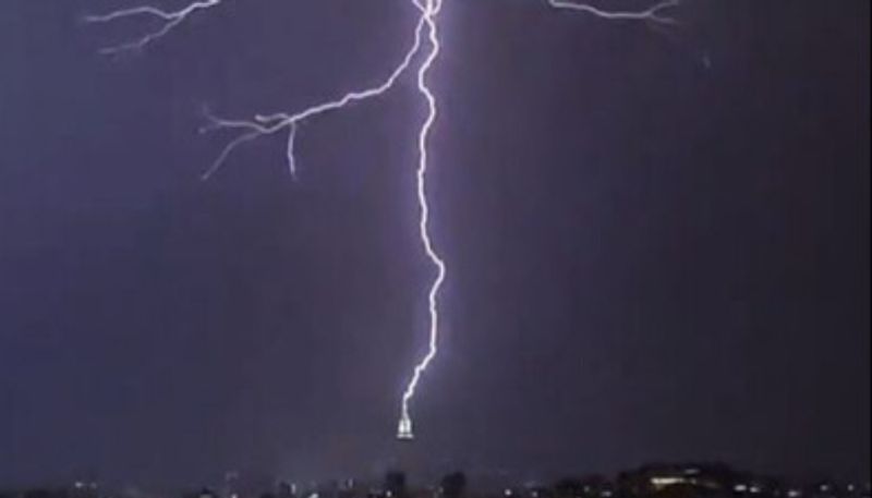 5 injured in lightning Bedaduka Kasaragod Under treatment in hospital