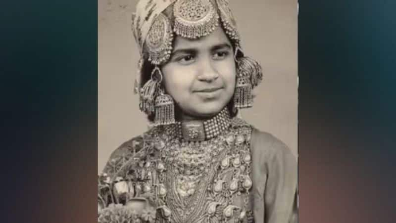 Radhika Sarathkumar rare childhood photo viral on social media gan