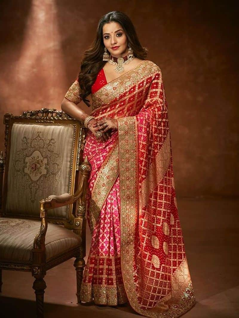 Monalisa latest Red saree for wedding function zkamn