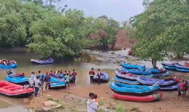 Flowing Water in Cauvery River for Good Rain and boosted Tourism gvd