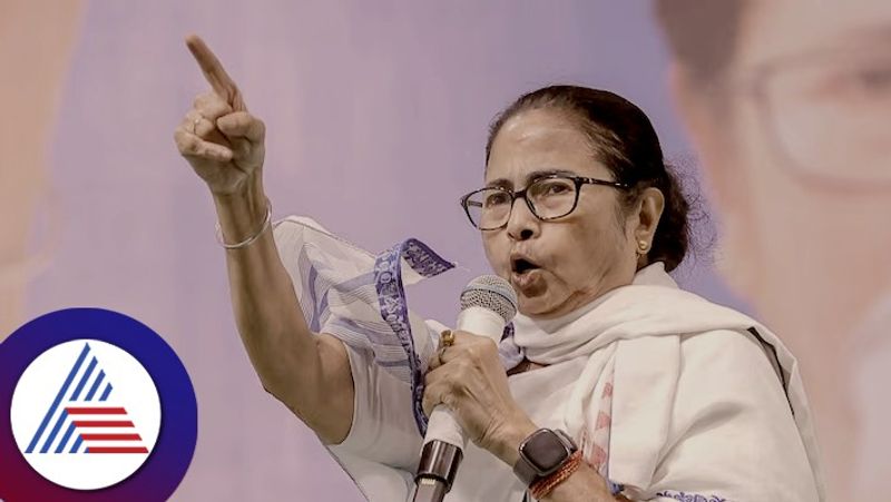 A few Ramakrishna Mission BSS monks working for BJP says west bengal CM  Mamata Banerjee rav