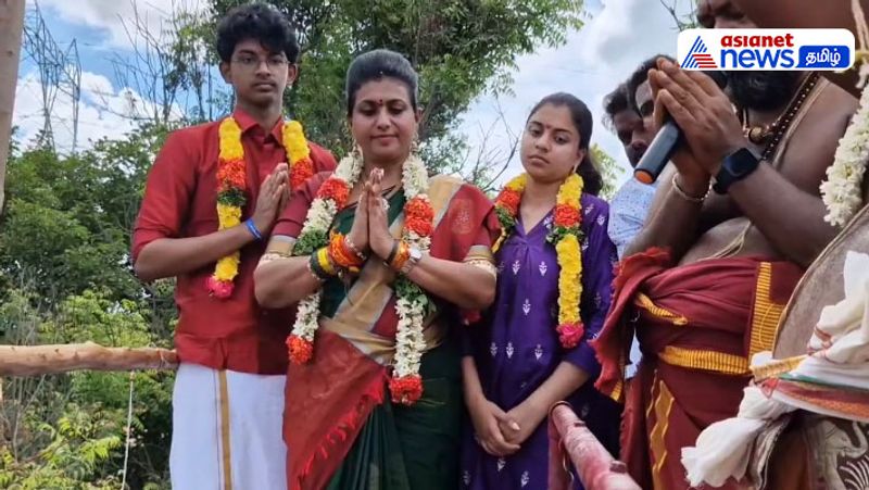 actress and andhra pradesh minister roja did special prayer at selliamman temple in kanchipuram vel