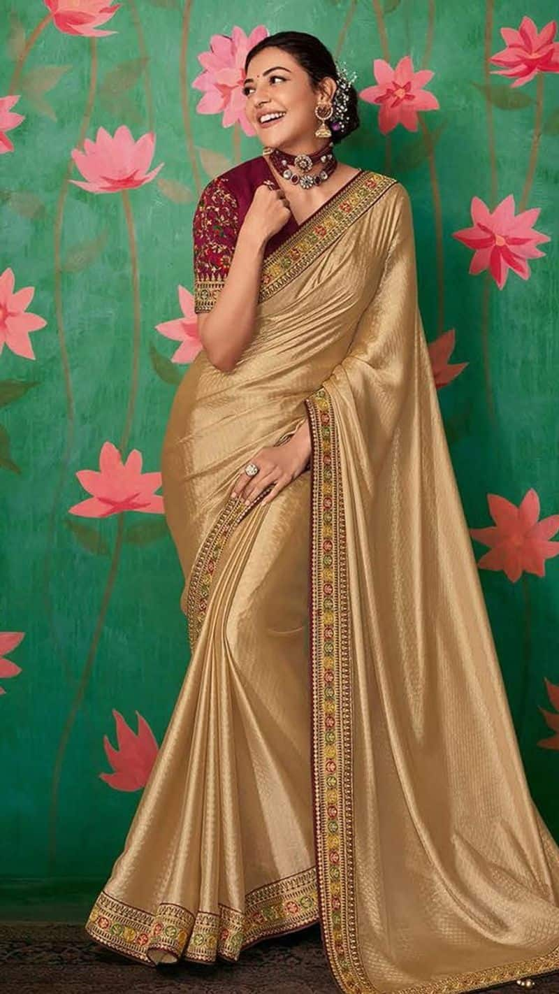 designer stylish Golden saree for Wedding photos kxa 