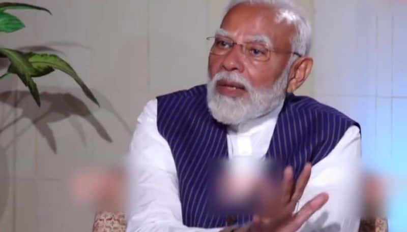 narendra modi says that he never talked against minority