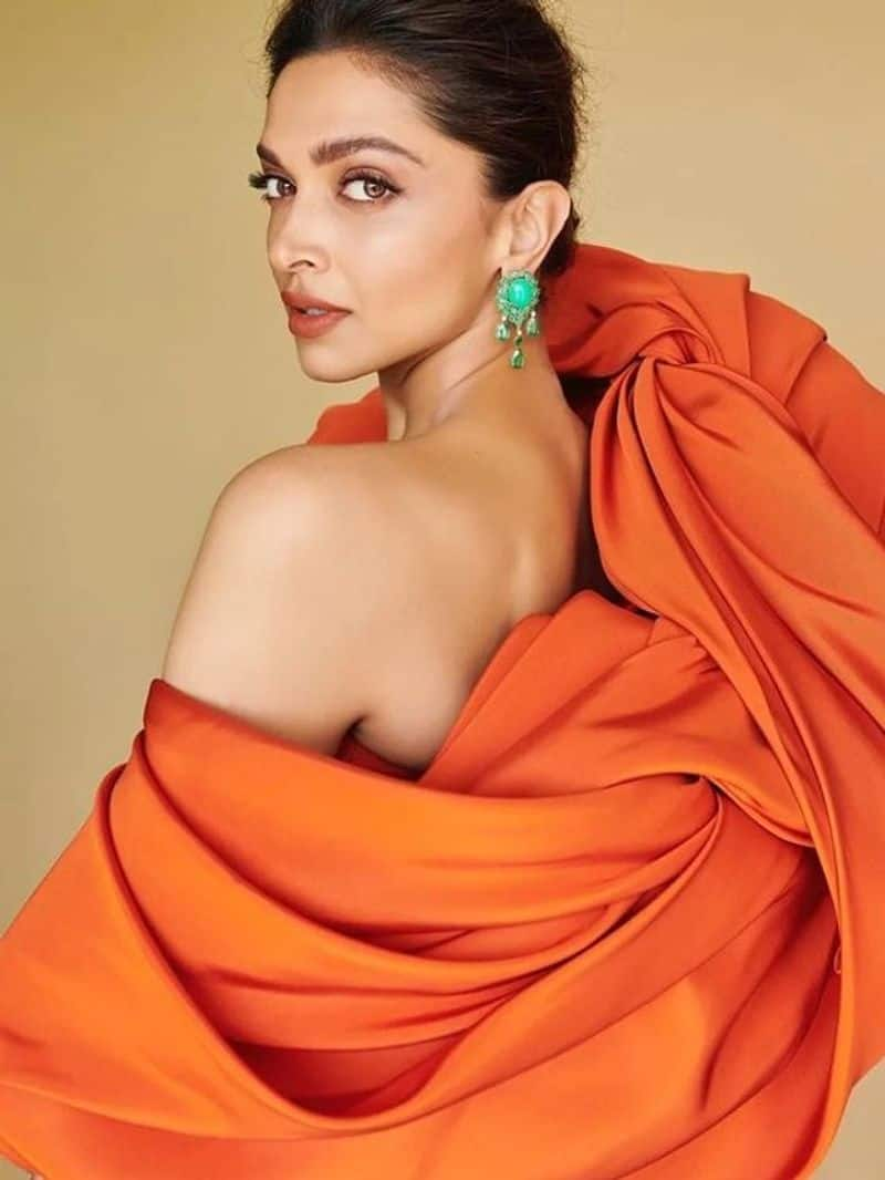 Deepika padukone Net worth lifestyle car collection expensive accessories zkamn 