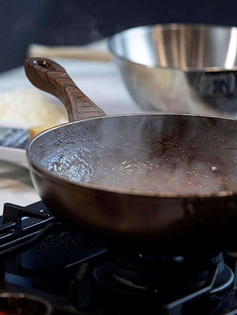 HACK TIME! Remove rust from stainless steel cookware in just 5 minutes RKK