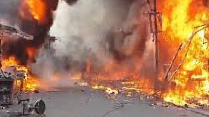 agra up fire