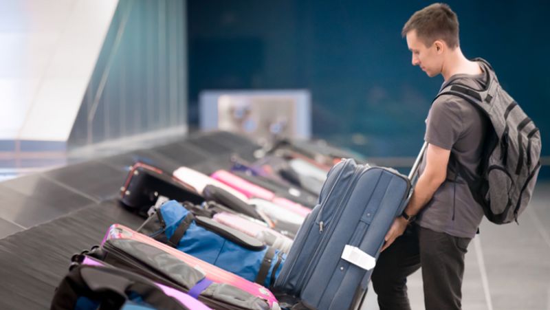 Airport Rules Change: These things are no longer allowed to be brought on airplanes during flights; doing so will result in a fine-rag