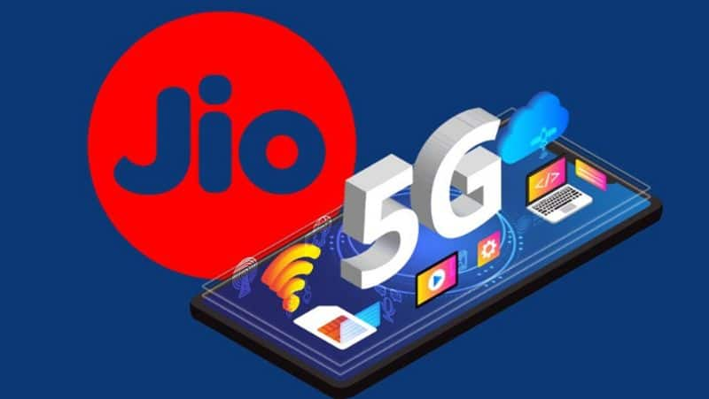 Jio diwali offer get jio gift vouchers worth rs 3350 with single recharge ckm