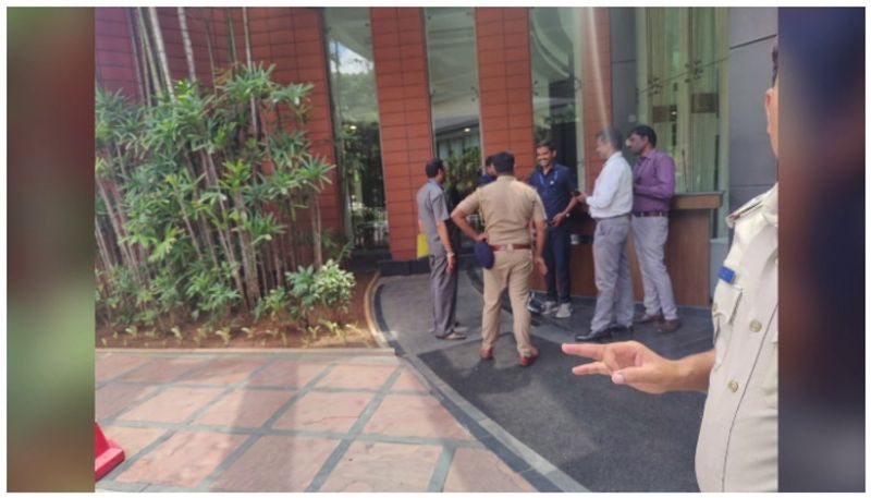 Bomb threats in 3 five-star hotels in Bengaluru