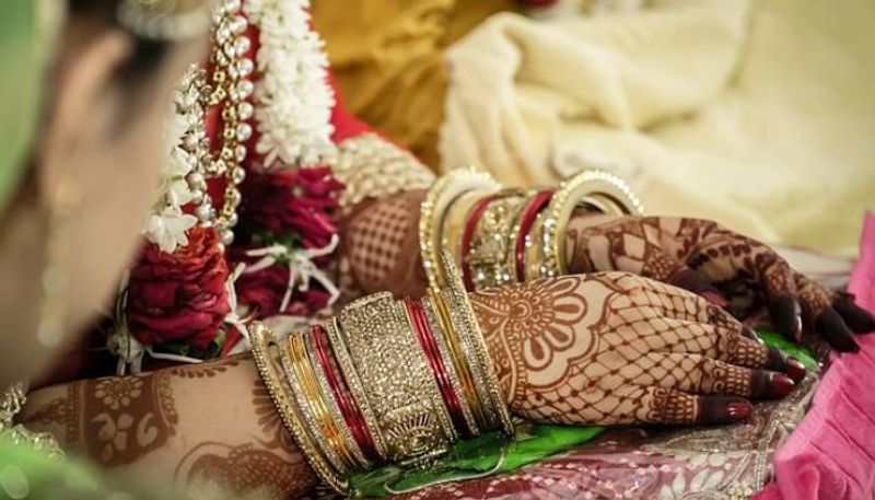 AIIMS doctor asks 50 crore dowry post went viral 