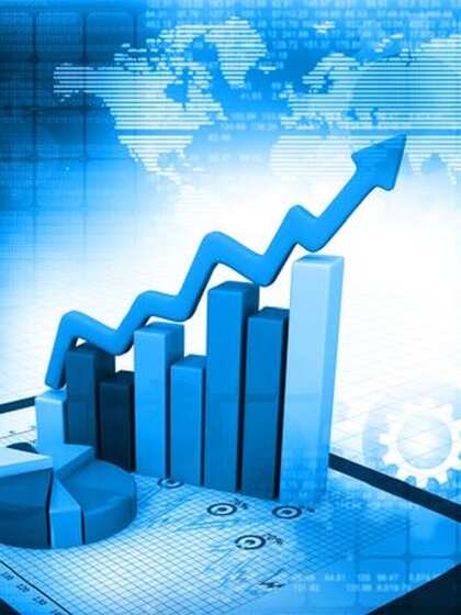 <p>शेयर बाजार (Stock Market) में गुरुवार को तूफानी तेजी देखने को मिली। Sensex और Nifty भागने लगें। सेंसेक्स 75,000 के पार पहुंच गया। 10 शेयर मार्केट के हीरो बनकर उभरे। </p>
