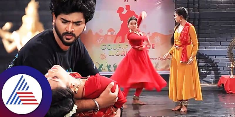 Keerthi collapsed when Vaishnav goes on to dance stage in Lakshmi Baramma serial srb