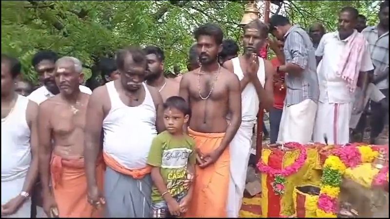 madurai temple festival hundreds of male devotees participated special pooja vel