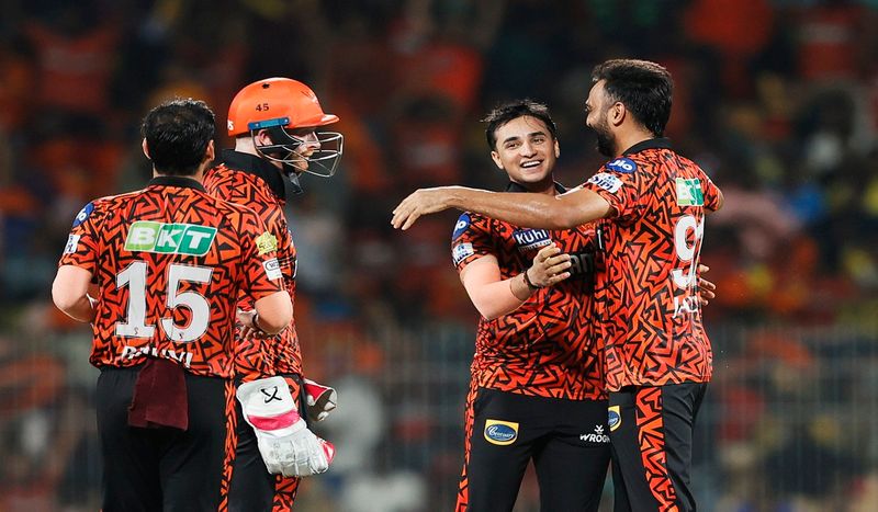 Ipl 2024: Sunrisers Hyderabad reach final Hyderabad win over Rajasthan with an all-round show RMA