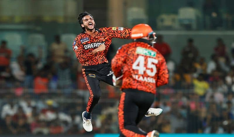 IPL 2024: Sunrisers Hyderabad secures IPL final spot with commanding bowling performance osf