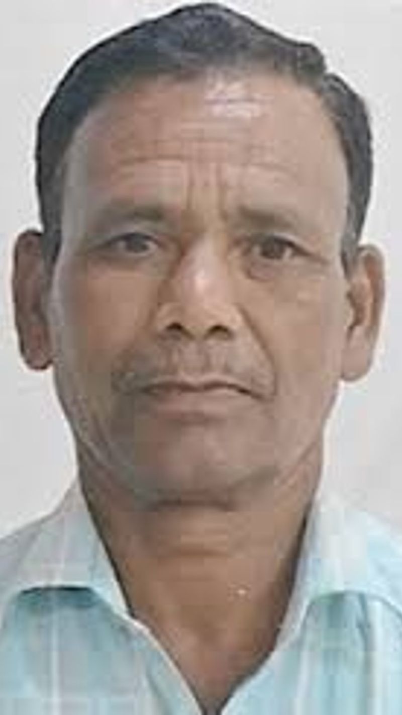 1. रोहतक से निर्दलीय प्रत्यासी मास्टर रंधीर सिंह: 2 रुपये