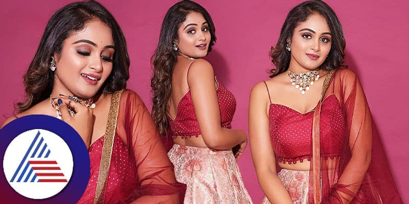 Serial Actress Yashsswini Swamy looks gorgeous in Red and pink colour lehanga Vin