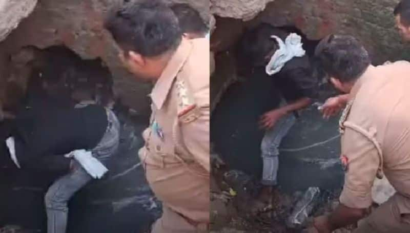 Drunk Man, Stuck Inside Drain Pipe, Rescued By Locals And Noida Police Vin