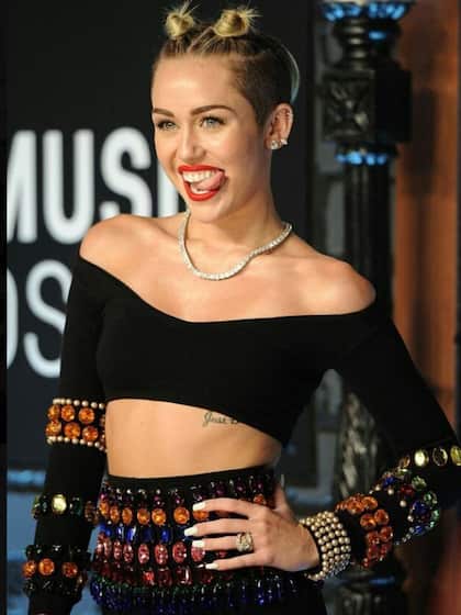 Miley Cyrus and Nick Jonas