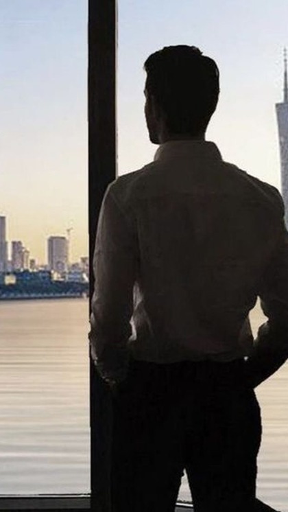 <p>जानकारी के अनुसार साल 2023 में 122000 से ज्यादा अरबपति अपने देश छोड़कर दूसरे देशों में बस गए जो 2022 के मुकाबले 45 प्रतिशत से ज्यादा है।<br />
 </p>
