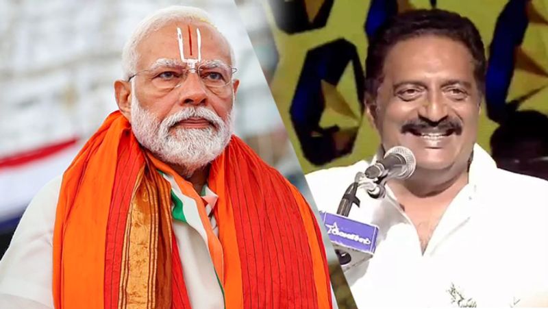 Prakash Raj Slams PM Modi in VCK Awards Function gan