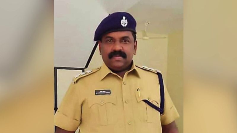 Kerala: DySP who attended party hosted by goon leader suspended anr