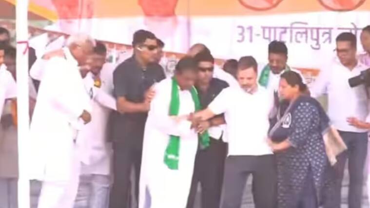 bihar stage  rahul gandhi 