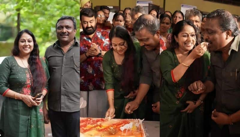 Fans congratulate Chippi and Ranjith on their wedding anniversary at the location of L360 vvk