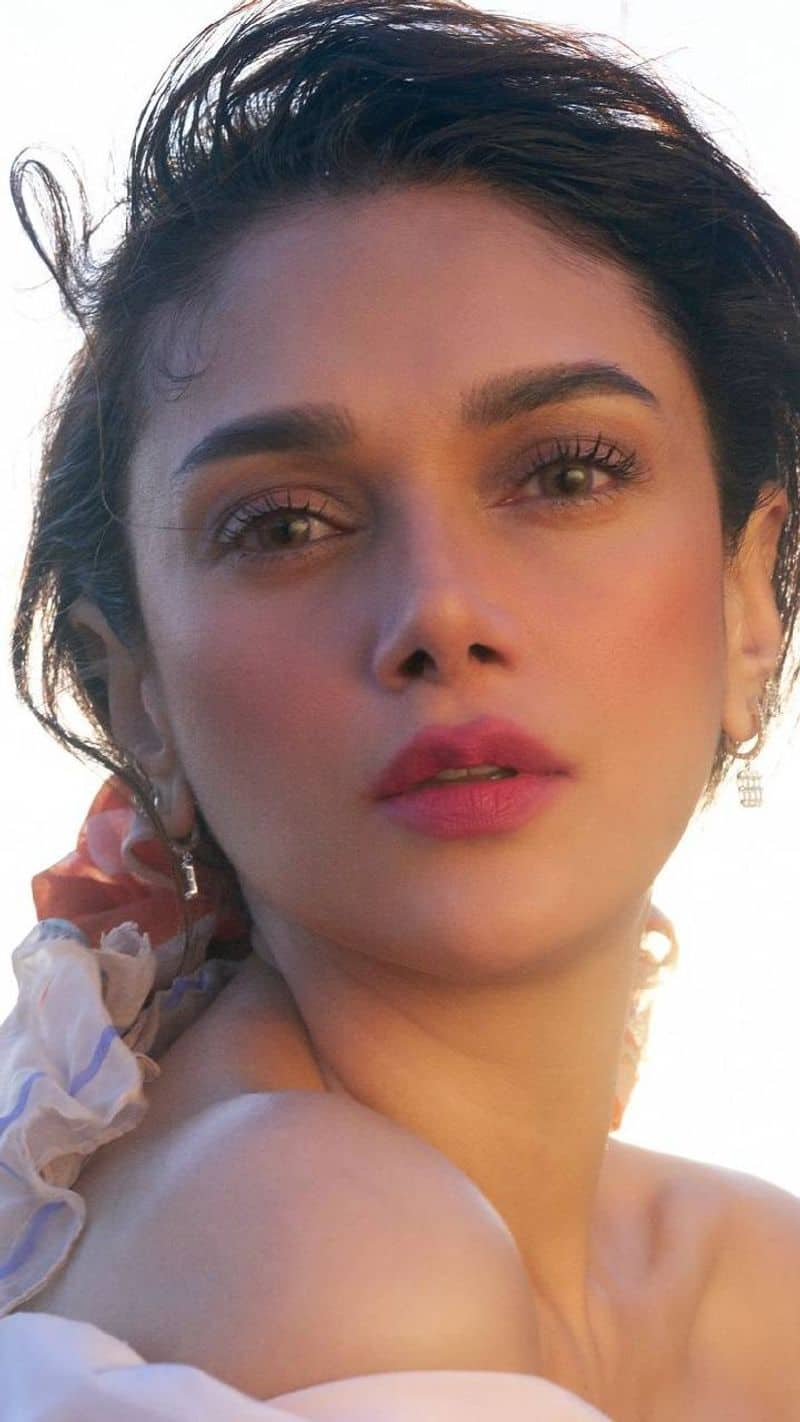 Bollywood actress  Aditi Rao Hydari beauty health tips for glowing skin in summer 2024 xbw