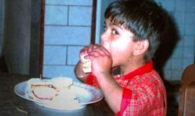 Swiggys Happy Burger Day Post,Reshared Pic Of Virat Kohli Eating Burgers As A Kid Vin 