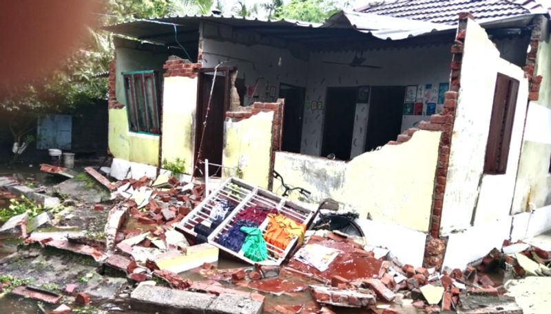 front of the house collapsed due to strong winds and rain and the couple had a miraculous escape