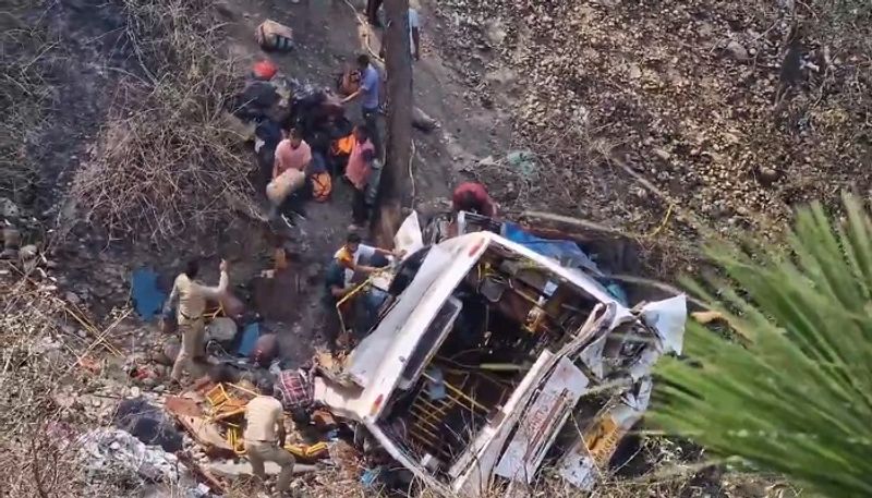 Bus rolls down into gorge at Jammu Poonch Highway many pilgrims dead gow