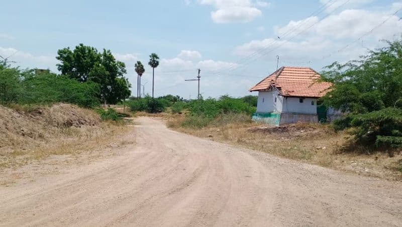 Thoothukudi meenakshipuram is an uninhabited village tvk