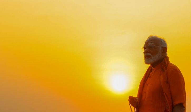 पंतप्रधान नरेंद्र मोदी कन्याकुमारीत भगवती अम्मान मंदिरात केली पूजा पंतप्रधान नरेंद्र मोदी कन्याकुमारीत भगवती अम्मान मंदिरात केली पूजा