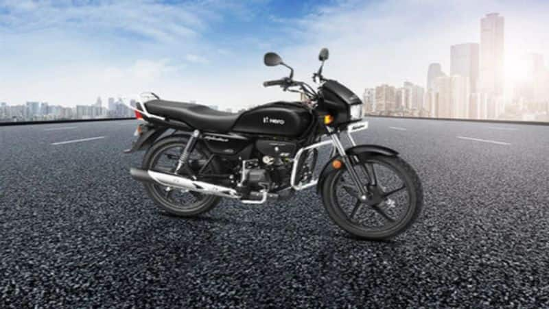 Hero Splendor bike with mileage of 73km per 1 ltr best suits for common bike riders sgb