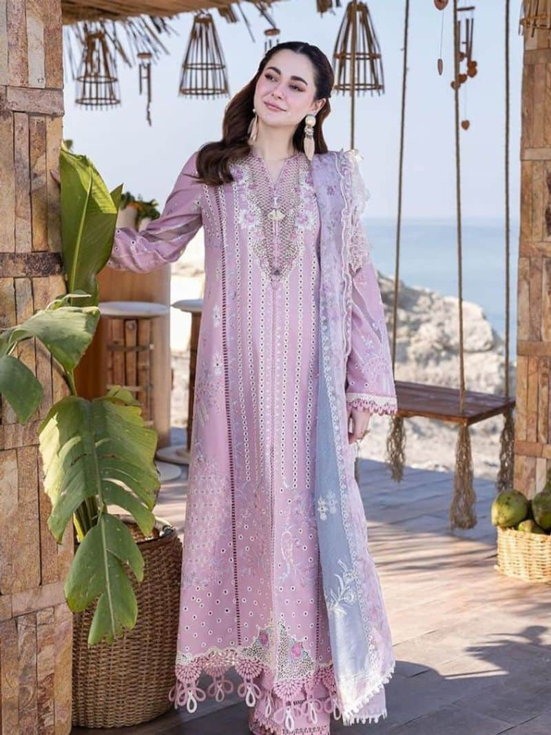 Hania Aamir latest pakistani suit karachi suit zkamn