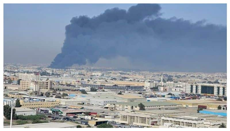 fire breaks out in a warehouse in sharjah 