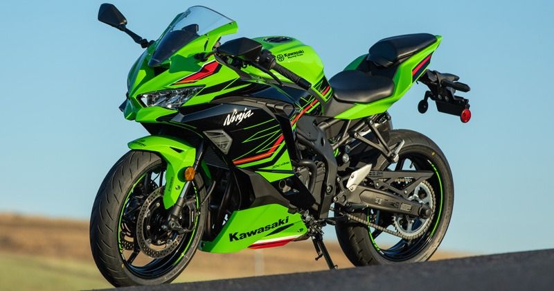 Kawasaki Ninja ZX-4RR launched with limited numbers: Most expensive 400cc motorcycle in India! sgb