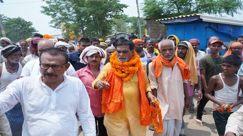 Gunshots fired on union Minister and Patliputra bjp candidate Ram Kripal Yadav Convoy on voting day smp